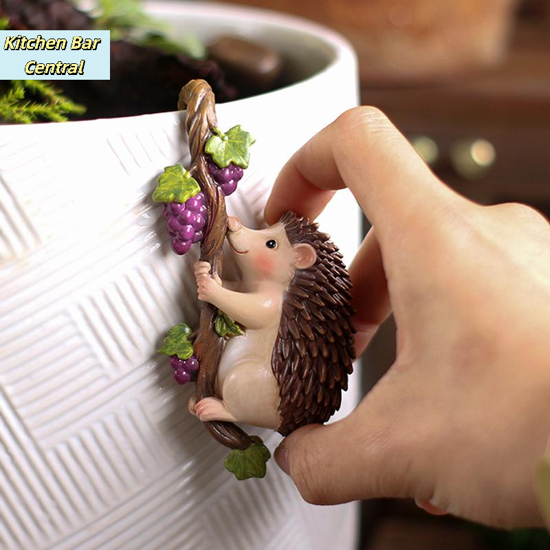 【Cute Climbing Hedgehog Figuri – обзор и цена Gardening Tools Cute