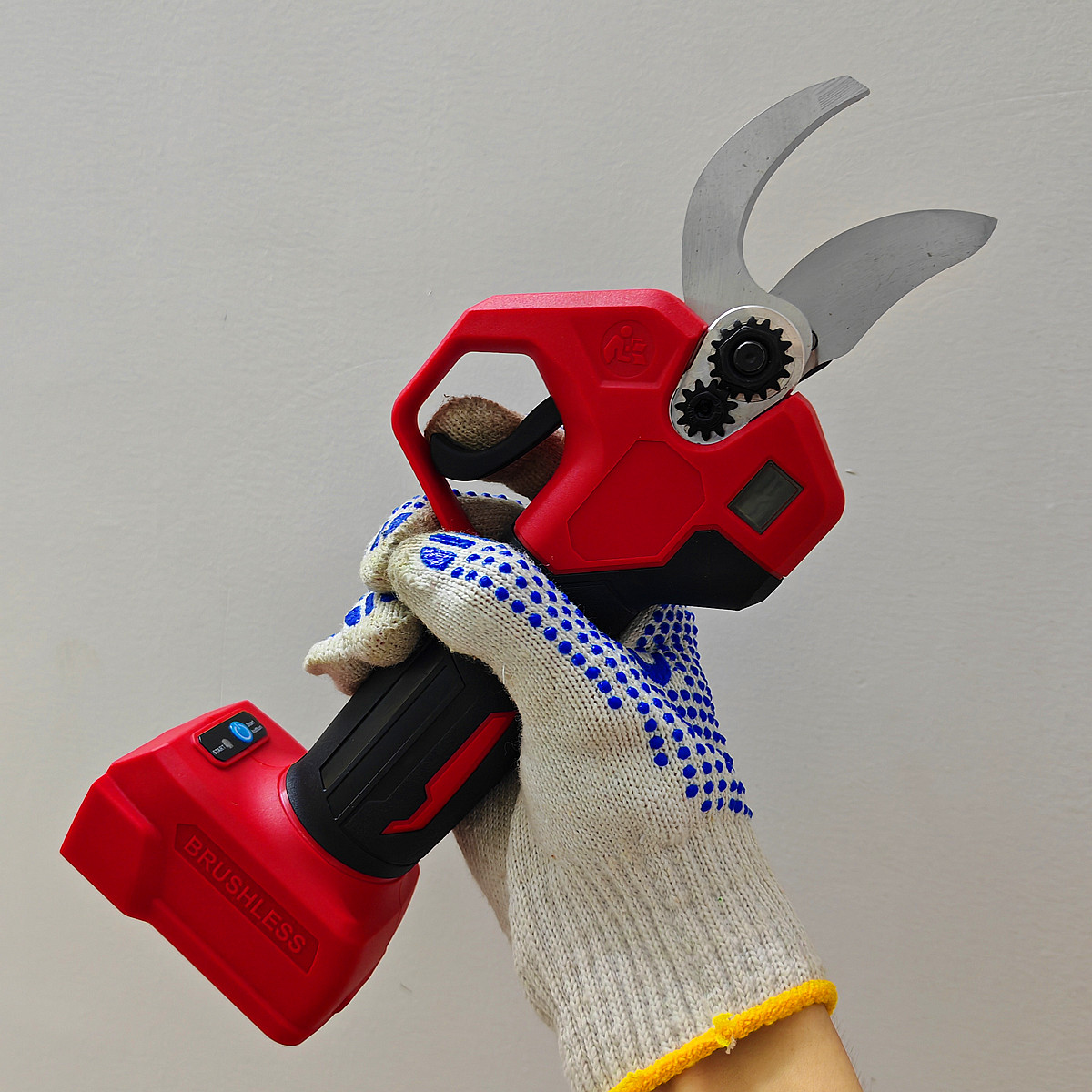 Brushless Electric Pruning She – обзор и цена Gardening Tools Usa